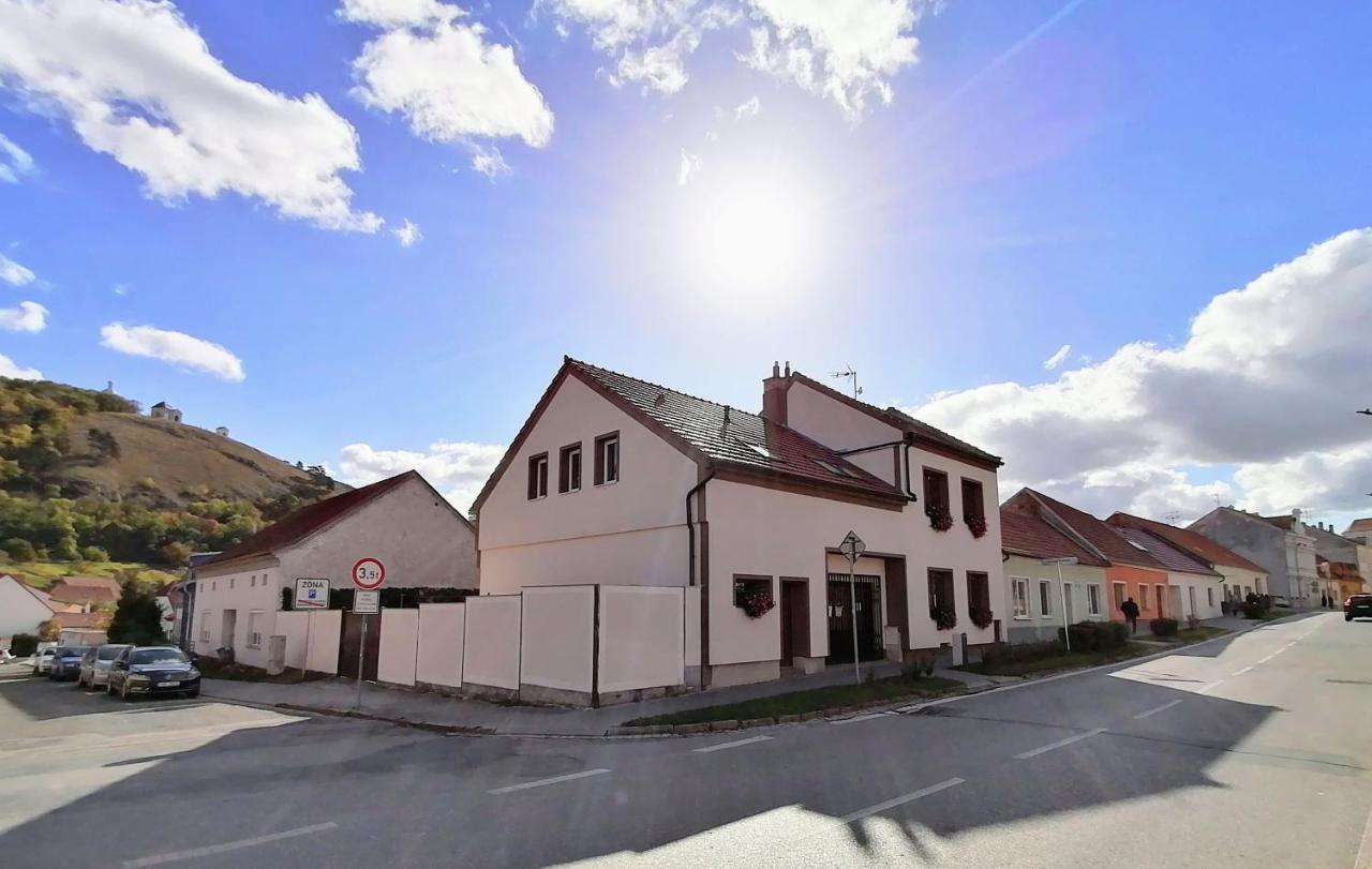 Ubytovani Na Spaciru Mikulov Exterior foto
