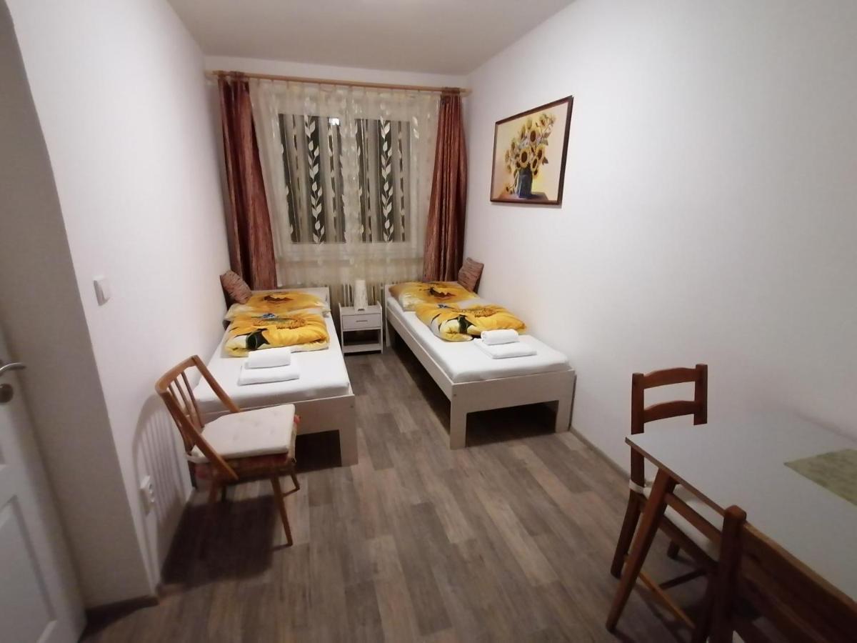 Ubytovani Na Spaciru Mikulov Exterior foto