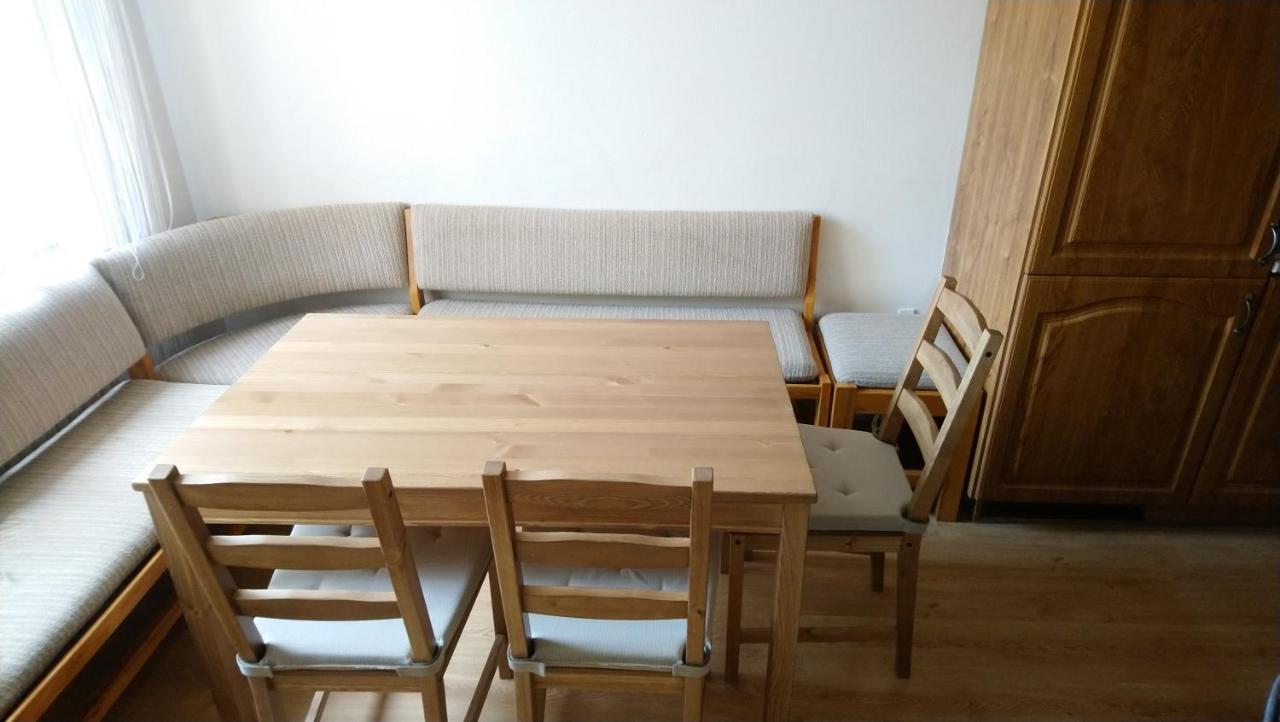 Ubytovani Na Spaciru Mikulov Exterior foto