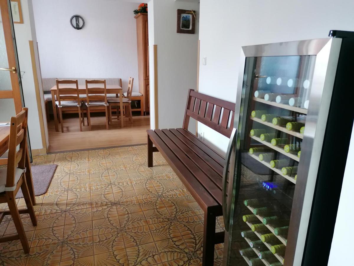 Ubytovani Na Spaciru Mikulov Exterior foto