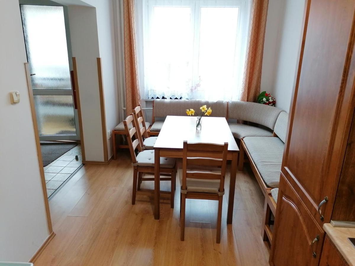 Ubytovani Na Spaciru Mikulov Exterior foto